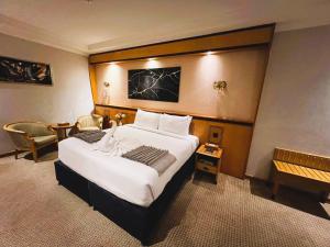 Paket reguler Umrah SIlver 9 Hari by Etihad 2 https://api.goumrah.id/public/01m0s1q6dx81kjaj06h93jm2zq.jpg